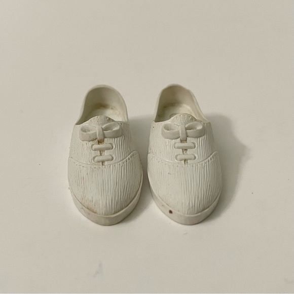 Vintage Tammy Doll Tennis Shoes - Picture 3 of 16